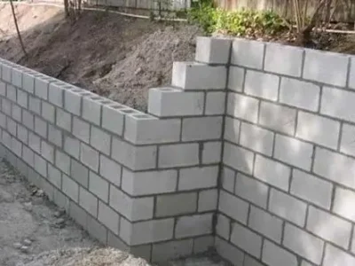 Construction-of-Concrete-Block-Retaining-Walls-in-Maryland-Washington-DC.webp